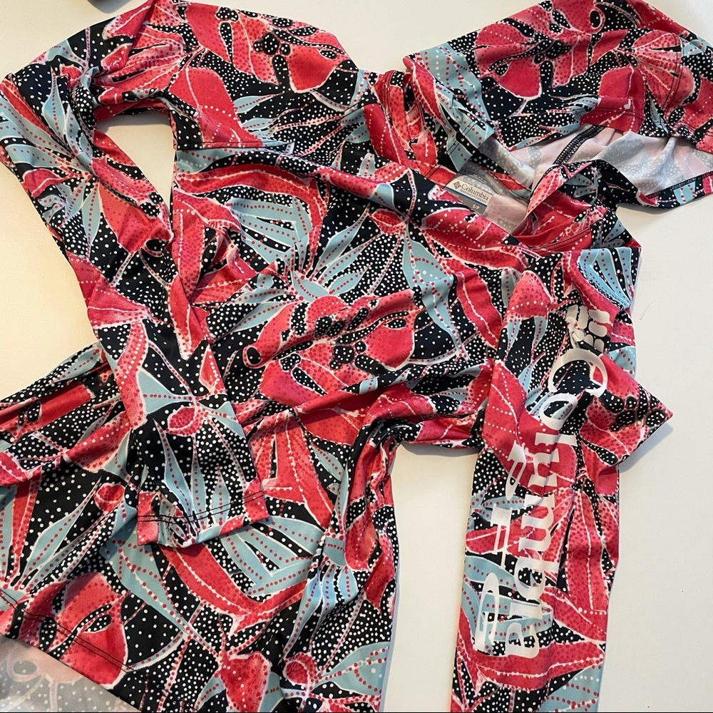 Columbia PFG swim shirt